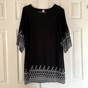 Eyelet Trim Shift Dress With Bell Sleeves